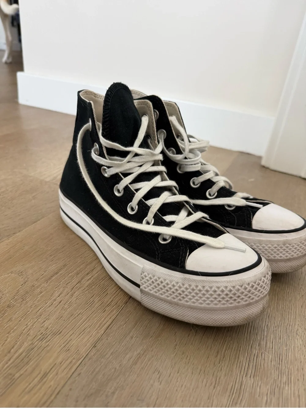 Platform High Top Black Converse